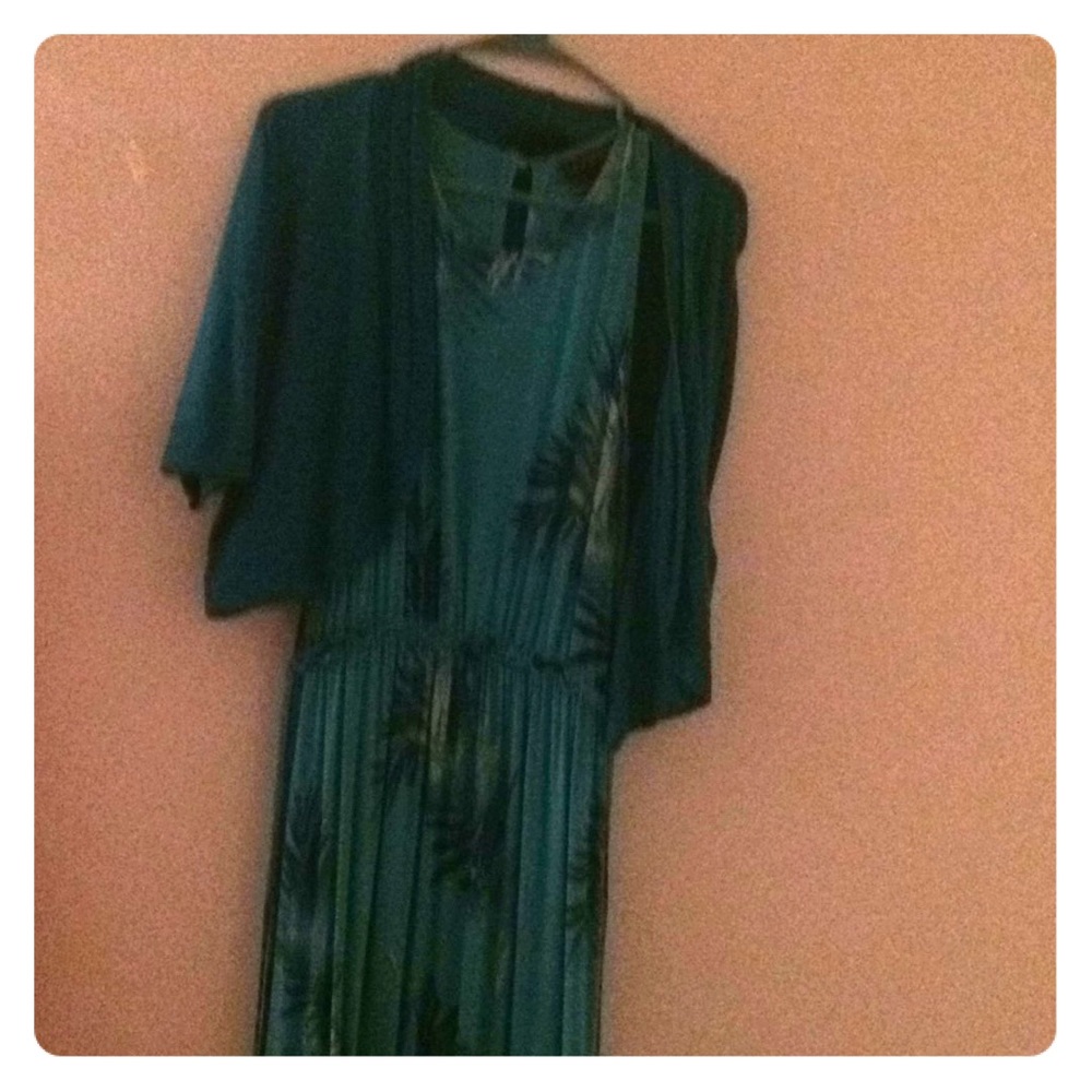 Dress with a matching shawl
